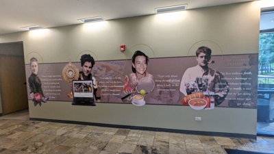 Wall & Window Graphics Photo
